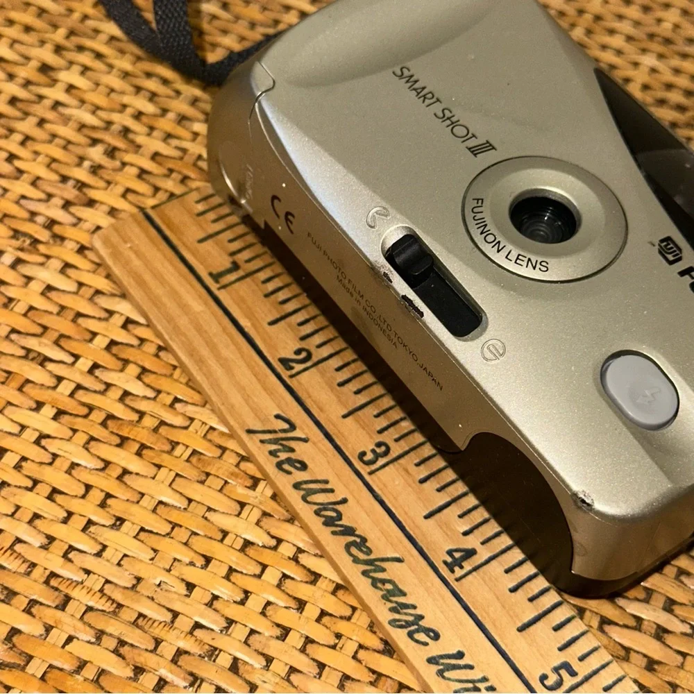 Vintage Fujifilm Smart Shot III 35mm Film Camera Point and Shoot Retro Vacation